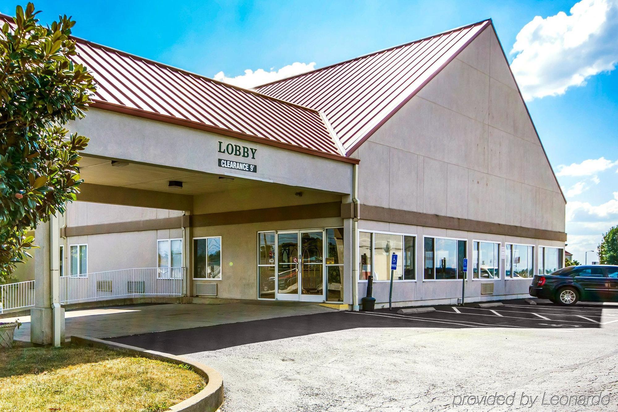 Quality Inn & Suites Elizabethtown Exteriör bild