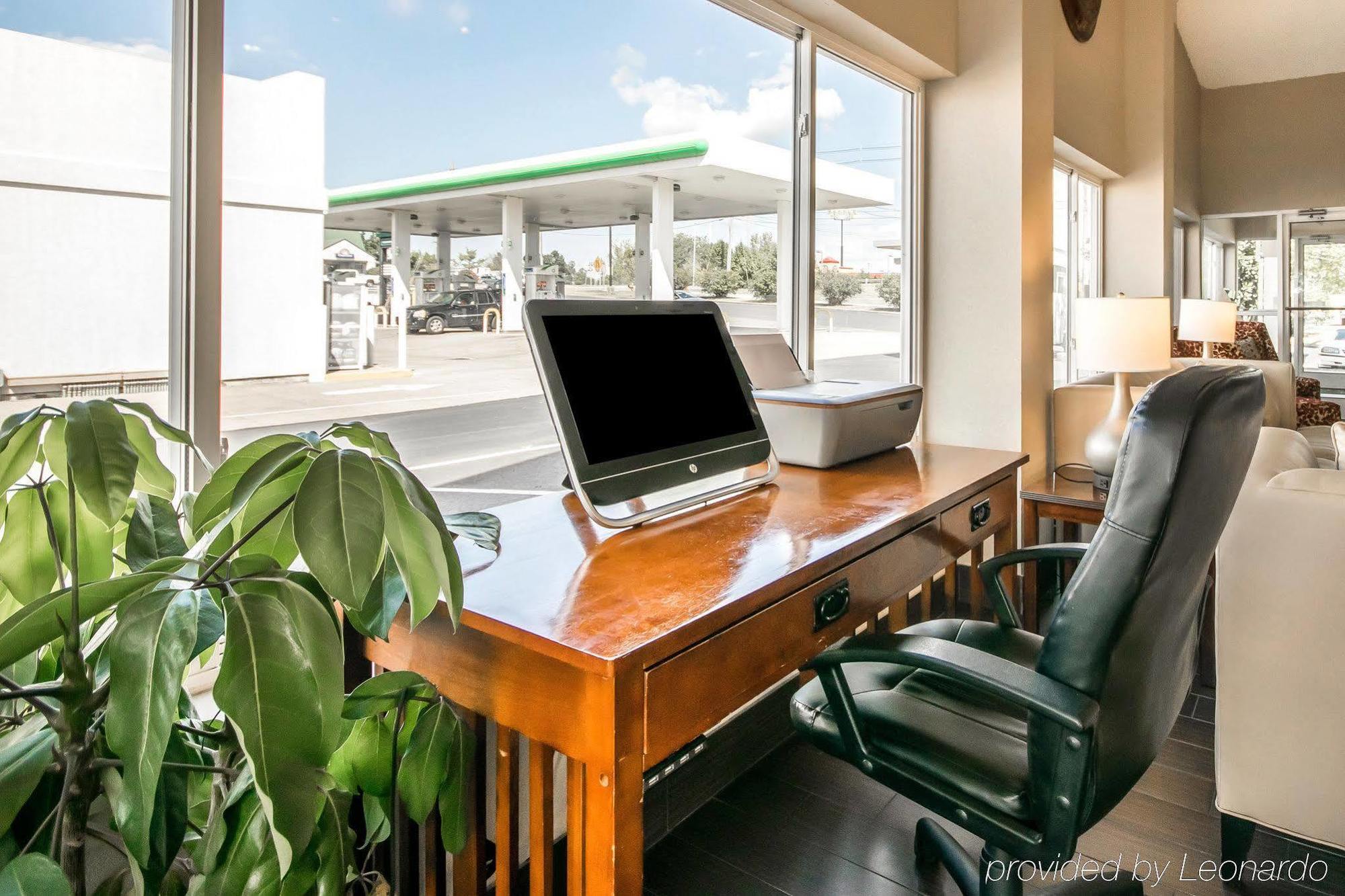 Quality Inn & Suites Elizabethtown Exteriör bild
